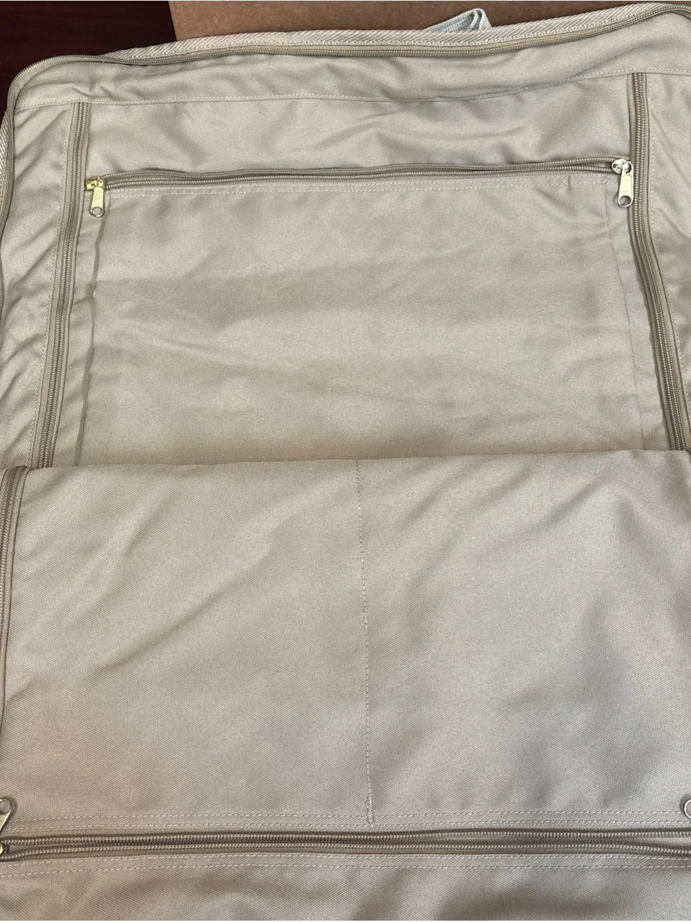 Willis & Geiger Ultralight Travel Luggage Garment Bag Bush Poplin Safari Men’s
